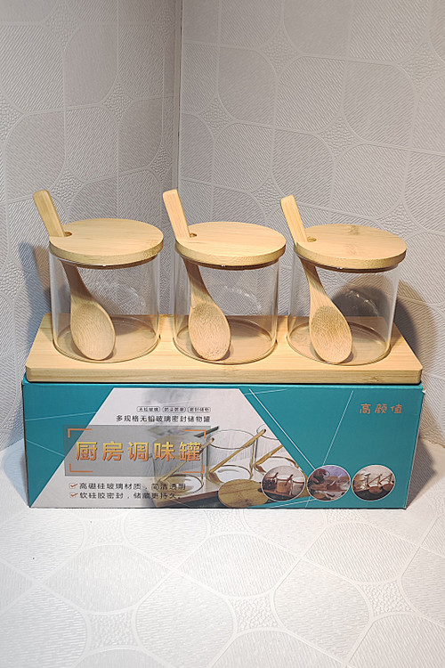 خرید جا ادویه گرد سه تایی پیرکس درجه یک با درب و قاشق و زیره بامبو