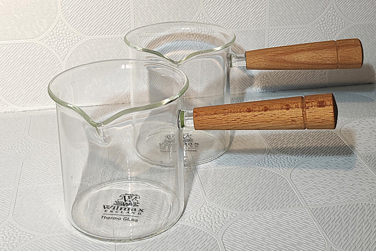 شیرجوش دسته چوبی