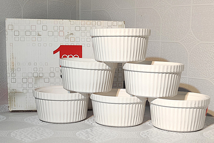 خرید کاپ کیک و پیاله وان سل سفید ۶ عددی