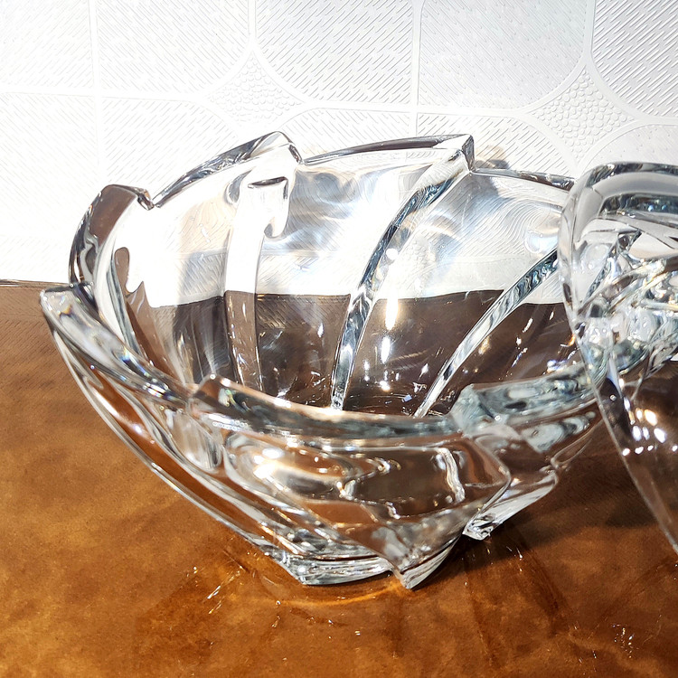 ظرف شکلات خوری