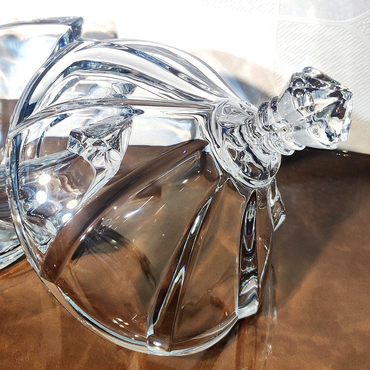 شکلات خوری کریستال