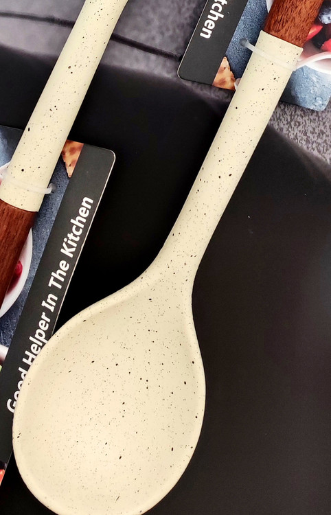 خرید کفگیر سیلیکونی برای جهیزیه