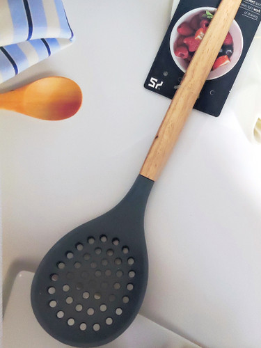 قیمت و خرید کفگیر سوراخدار